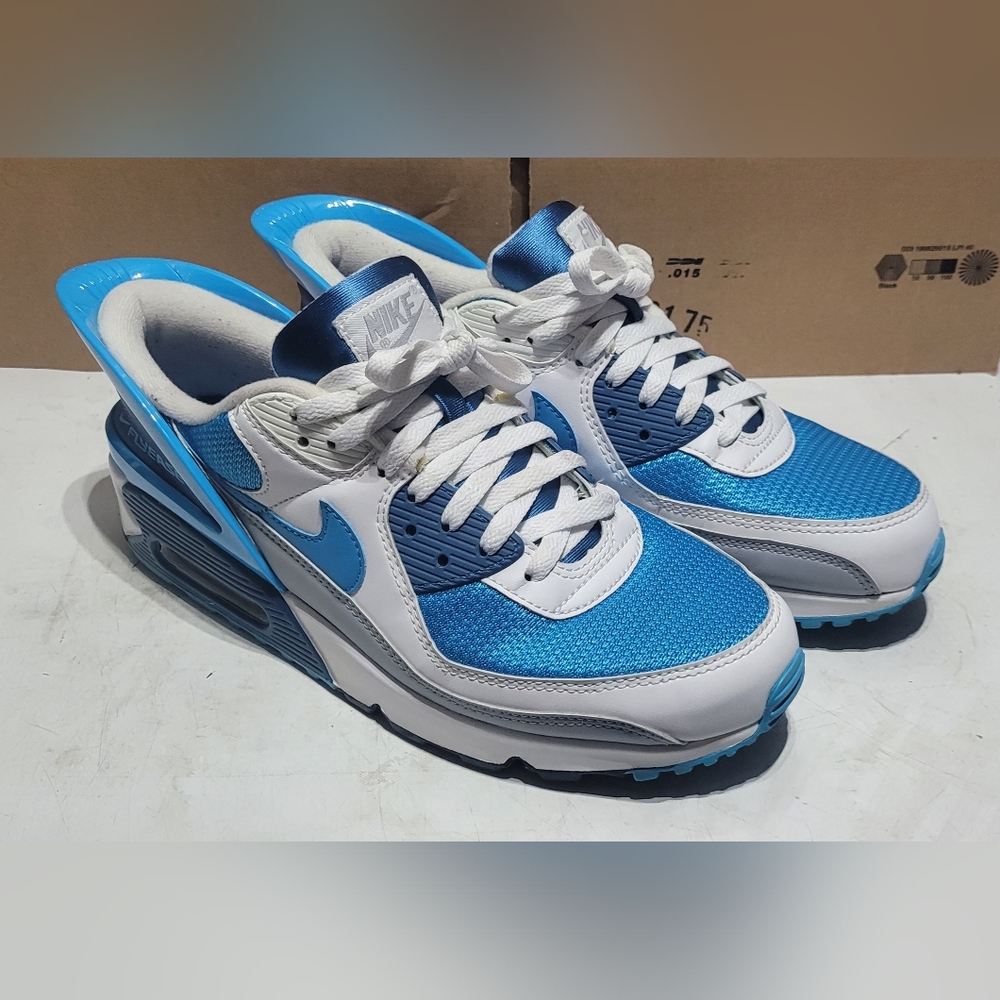 Air max 90 flyease 10.5